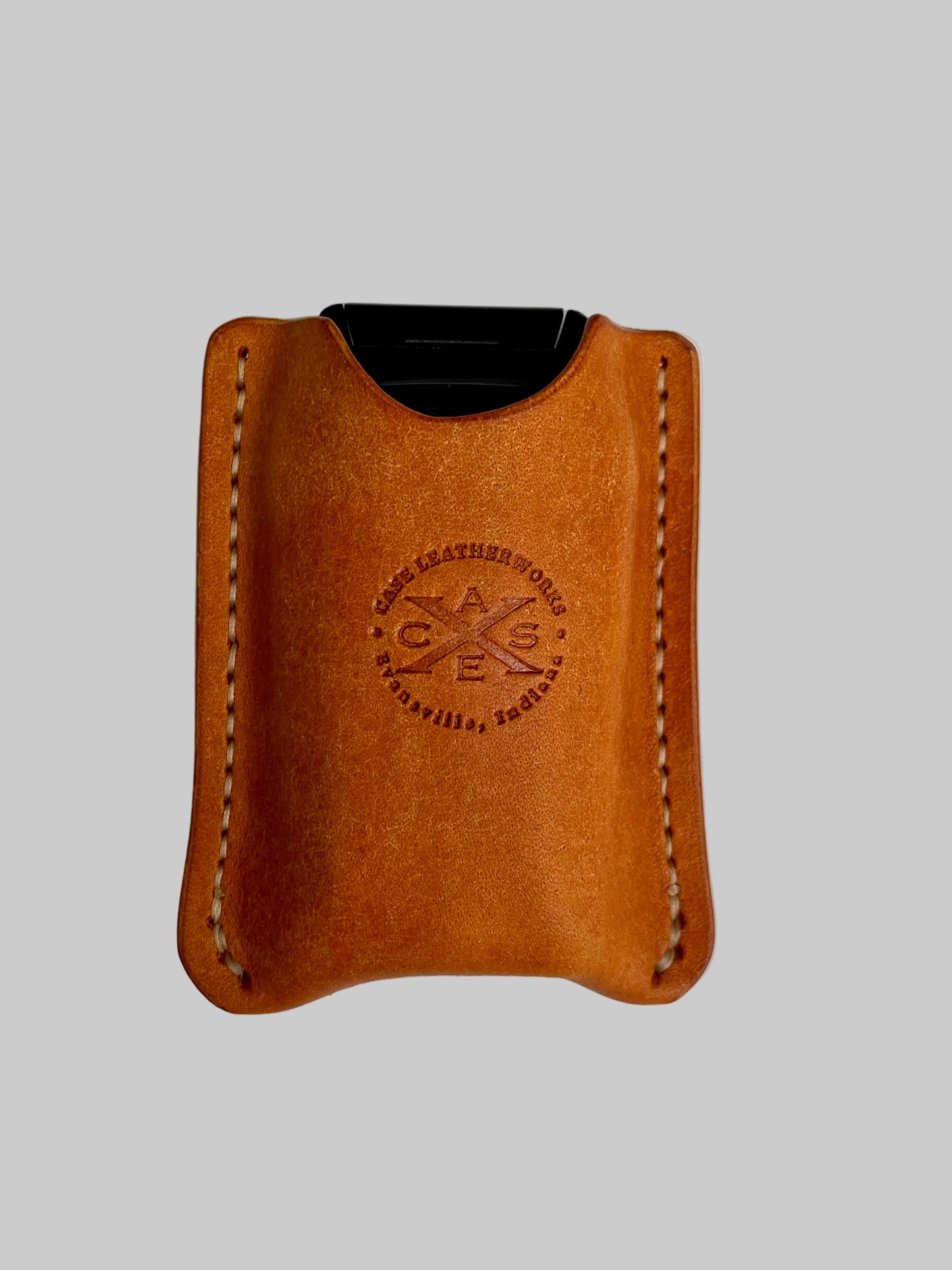 Colibri Quantum Triple w/ V-Cutter Lighter Sleeve